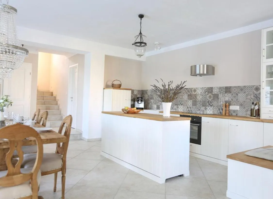 Villa Nina Porec-Baderna-Rakovci, Meerblick, Privater Pool, 1000M2 Grundstueck Croazia