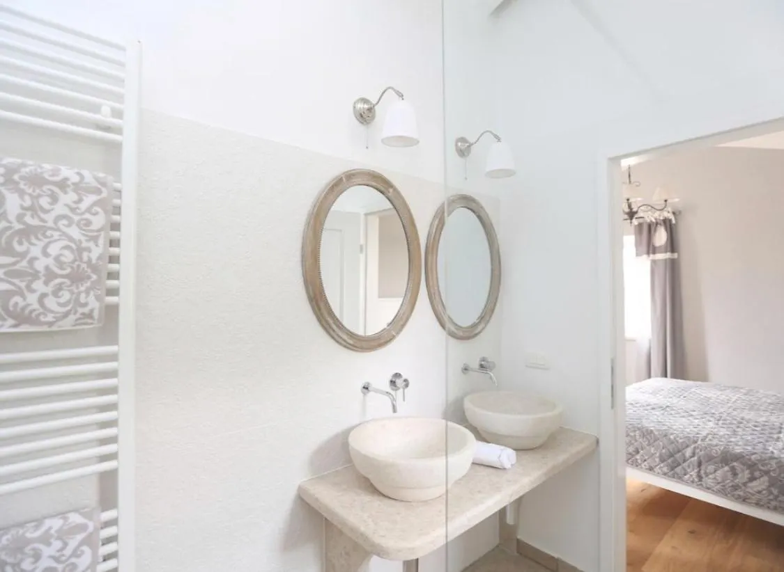 Villa Nina Porec-Baderna-Rakovci, Meerblick, Privater Pool, 1000M2 Grundstueck
