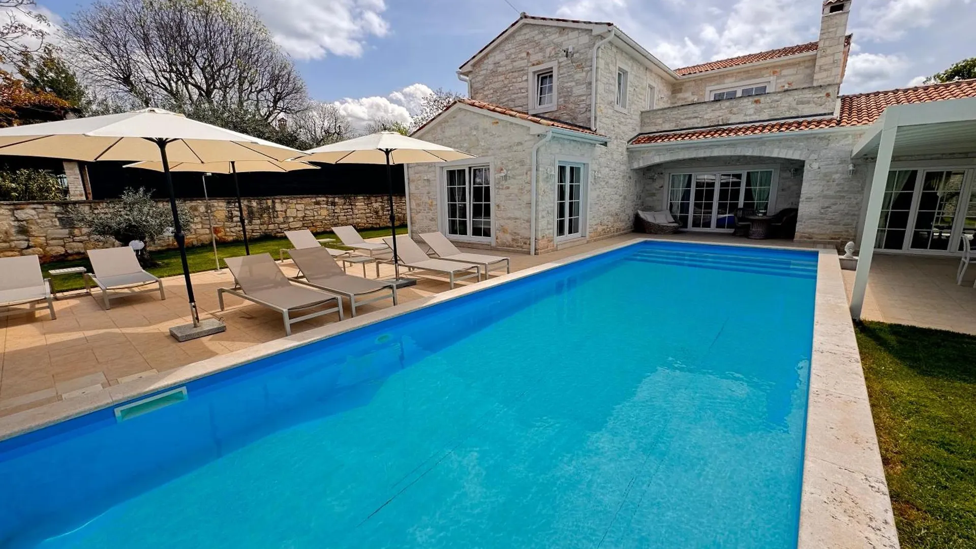 Villa Nina Porec-Baderna-Rakovci, Meerblick, Privater Pool, 1000M2 Grundstueck  Baderna